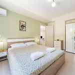 Luxury In River Feriehus Corfu (city)